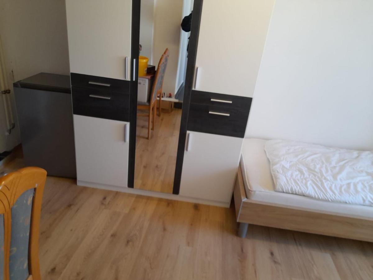Classic Appartments 克尼特尔费尔德 外观 照片